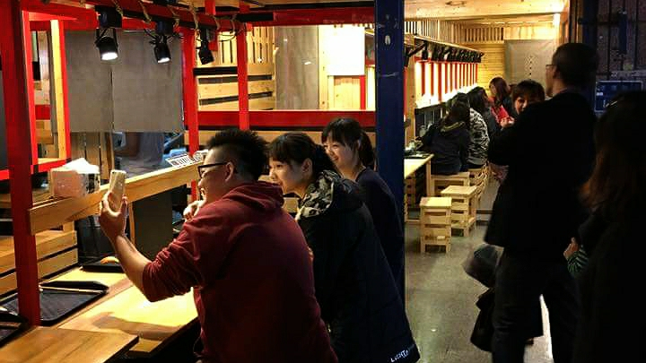 平日內場、櫃檯1730~2100（3.5H）