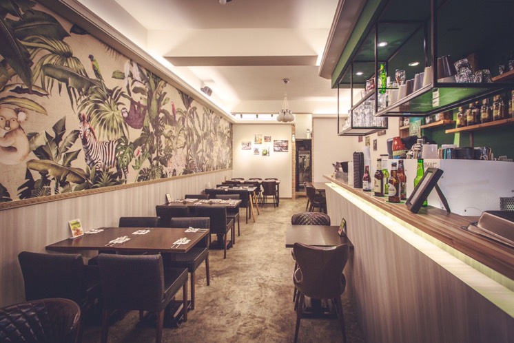 義式餐廳平/假日外場工讀生