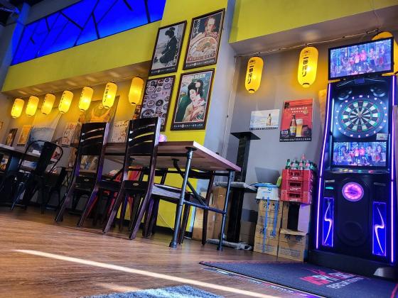 酒客串燒 內外場