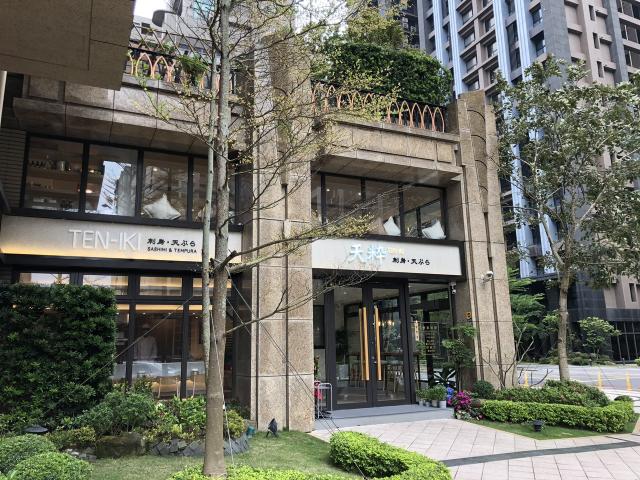 外場服務生-晚班