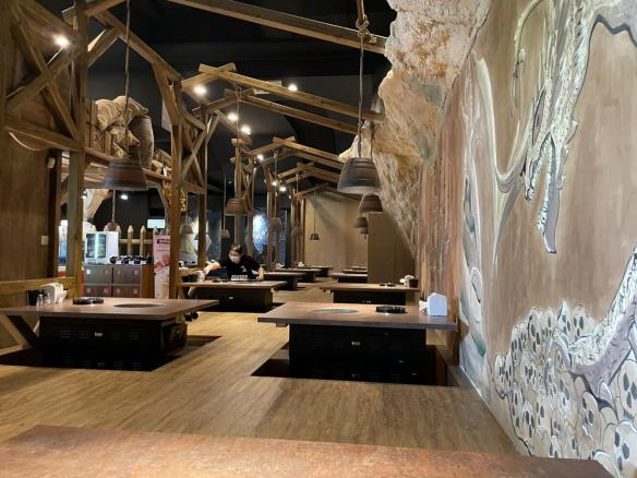 八攻燒肉-晚班櫃臺