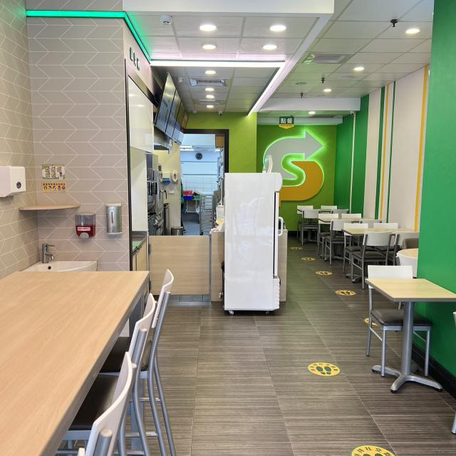 subway 台大店早中班  時薪235