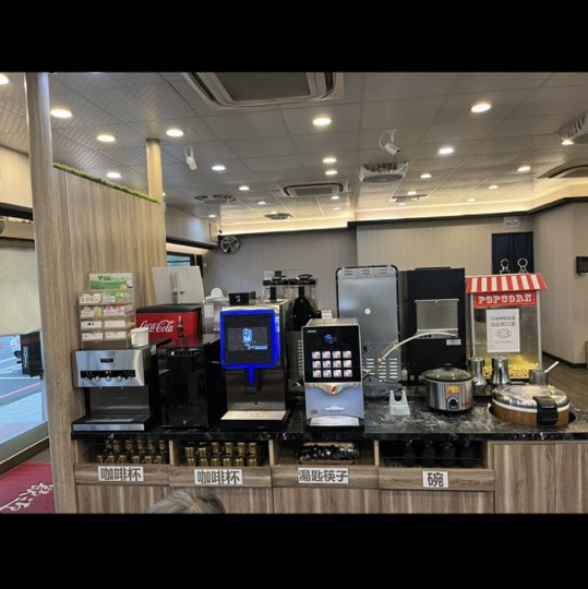 火鍋店高薪徵才