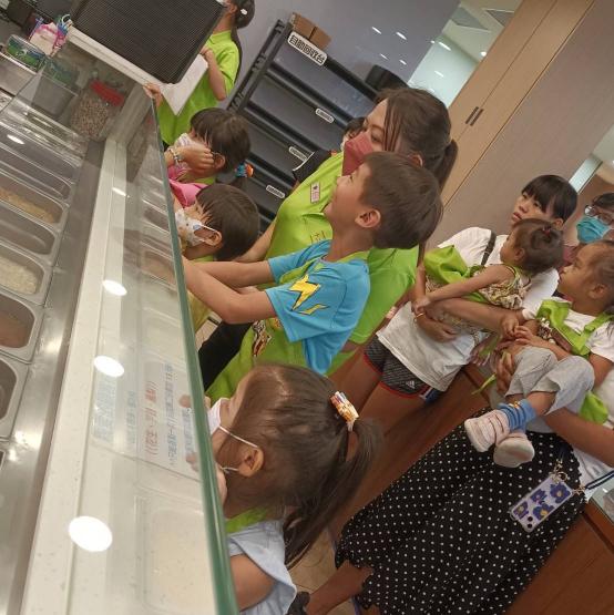 晚班工作人員冰品店 無油煙工作環境 工作簡單好上手