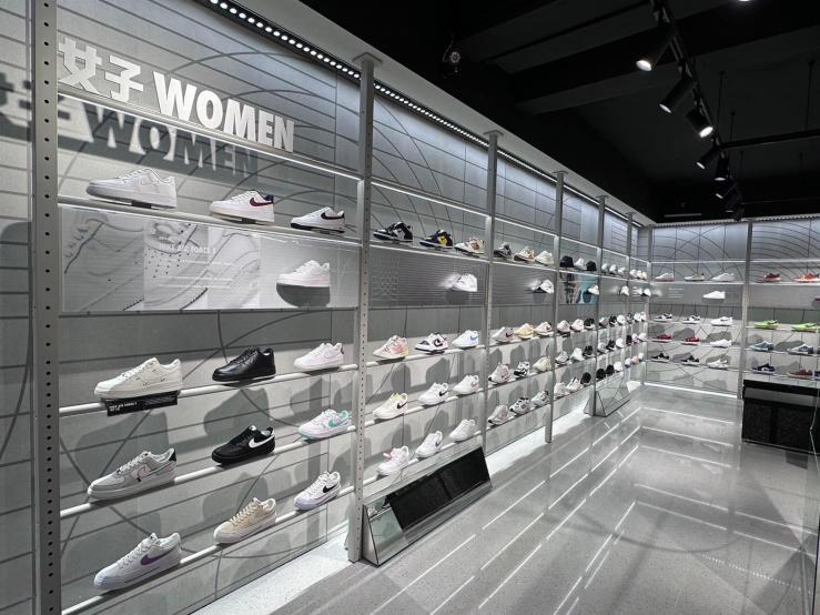 士林NIKE誠徵「晚班工讀」(最低總時數需120)