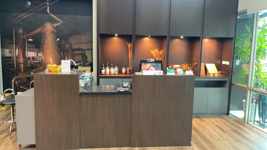 時薪236元.駐台灣菸酒-OMAR威士忌假日兼職服務員(假日可配合排班