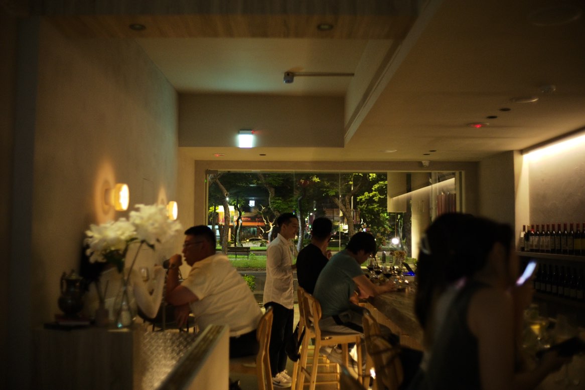 知名葡萄酒館徵人AW Wine