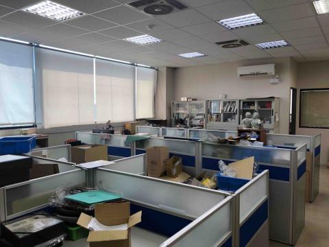 網路出貨及產線工時人員