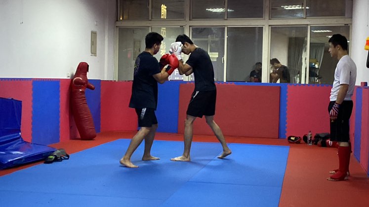 假日兼職柔道教練