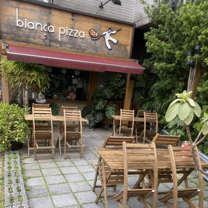 假日一天班 11:00-14:00  17:00-21:00