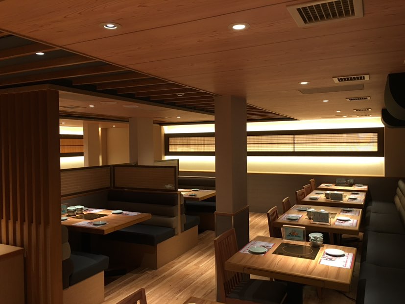 🐮Momo壽喜燒🐮17：30-21：30歡迎應徵 任挑時段🔥時薪 $220🔥，22：30後有額外津貼