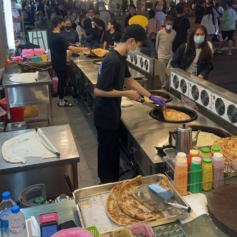 逢甲夜市徵煎餅人員