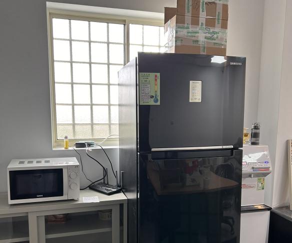 網路購物公司 行政助理