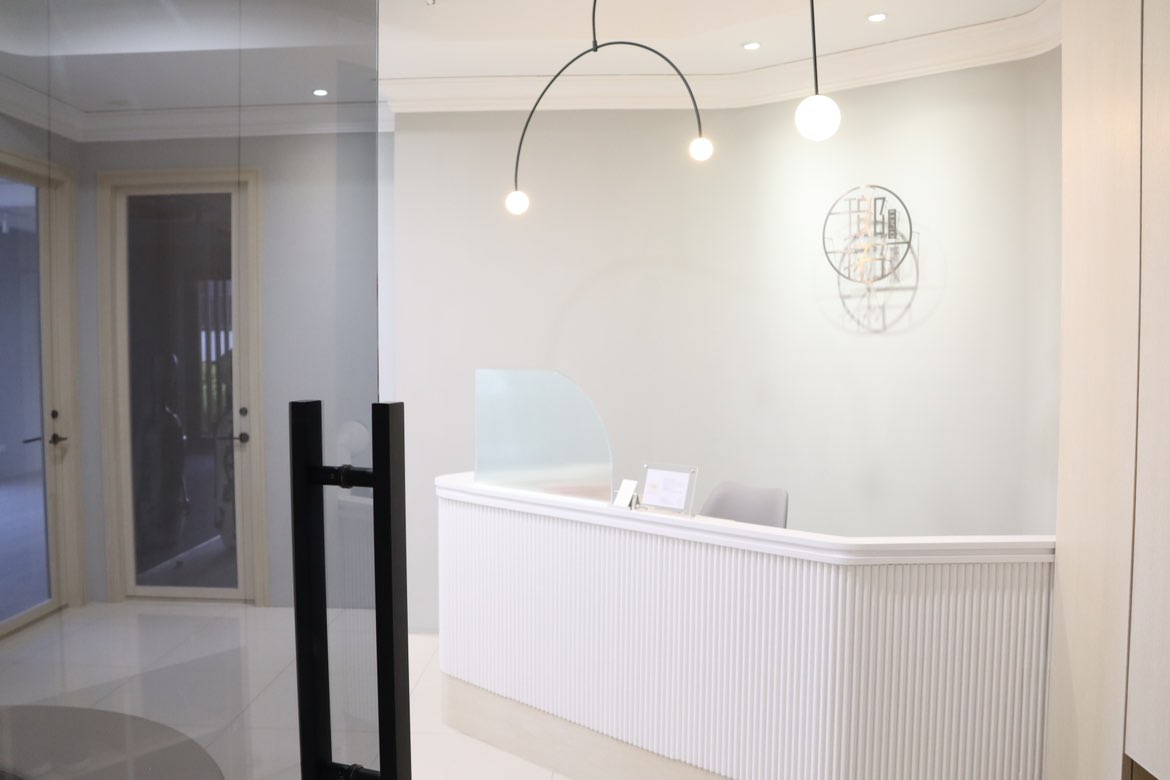 週一.二.三.四晚班櫃檯行政固定兼職人員