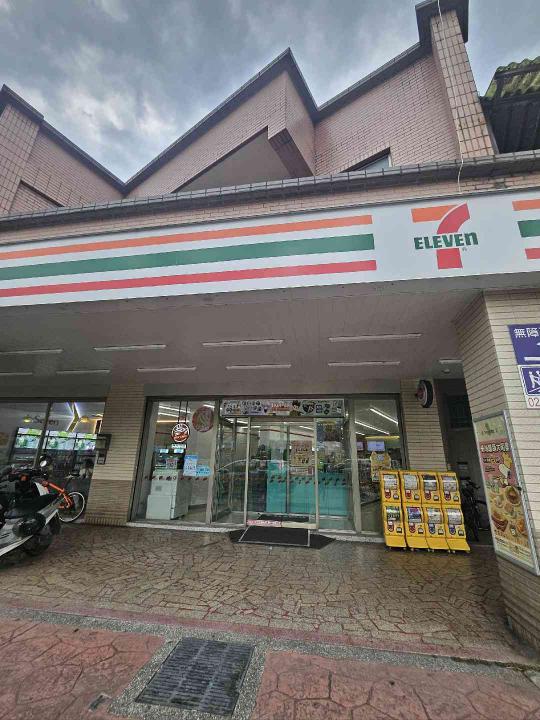 統一超商西雅圖門市、海神門市、浩瀚門市、大崁門市、長樂門市