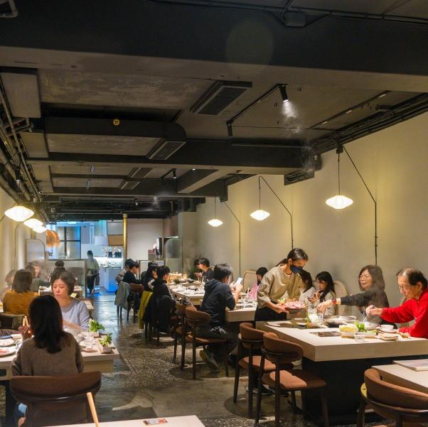 火鍋界小清新｜內外場服務人員(需要經驗、短期勿試）