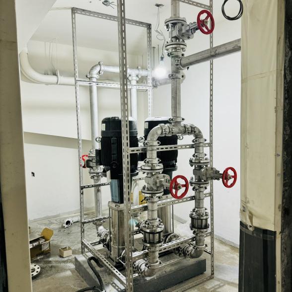 新建工程給排水系統學徒和半技工