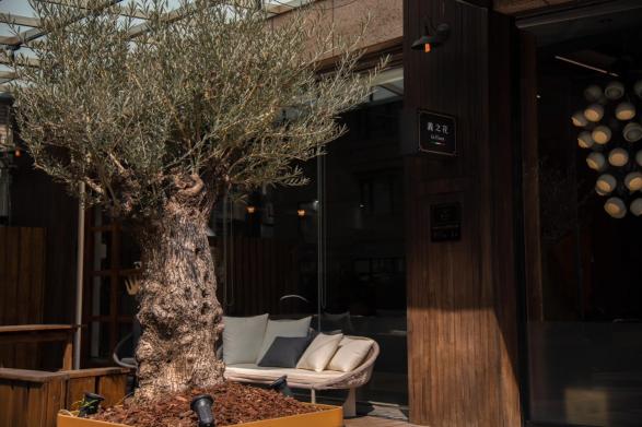 義之花義式餐廳外場服務人員（早班）