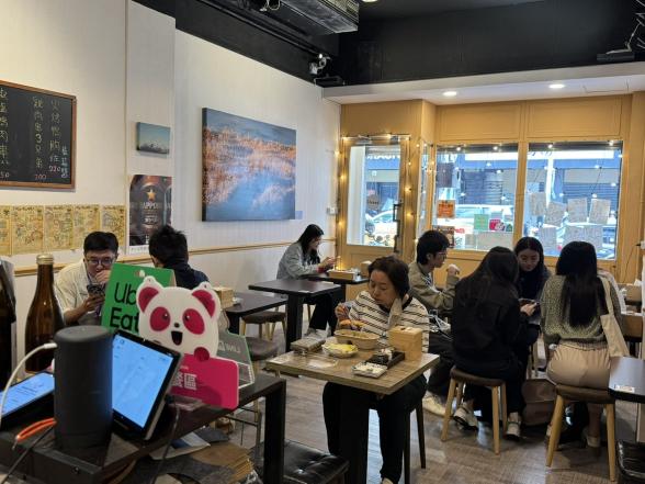 居酒屋 晚班外場 出餐、酒水介紹