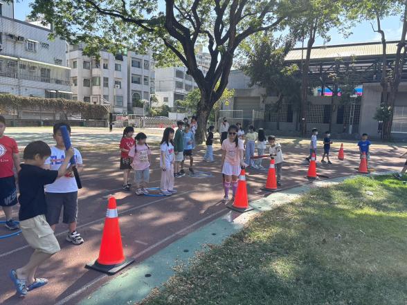 幼兒運動老師／體能活動老師（需具一年以上授課經驗）