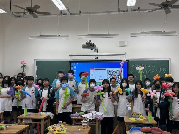 ✨即日起上工/暑期專案✨ 徵 兼職安親老師 / 跑班才藝教師｜零經驗可