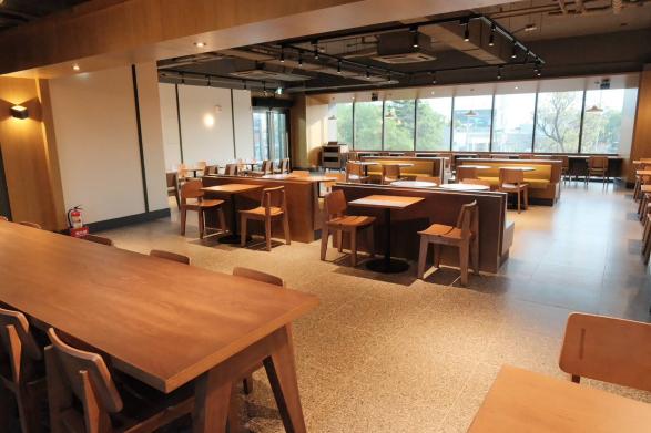 🌟星巴克潤湖門市☕️早晚班長期工讀🌟(在內湖City Link內)