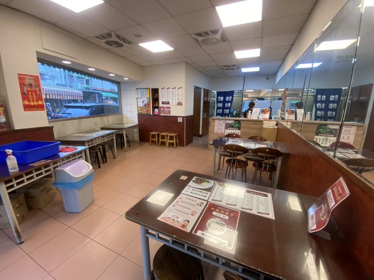 吳家村牛肉麵 廚房夥伴  #牛肉麵供餐 #天道酬勤