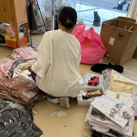 服飾/出貨排班pt 、跟播後台小編（出貨理貨）