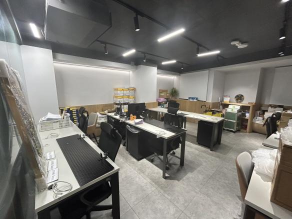 初級記帳員（也可接觸工商案件）