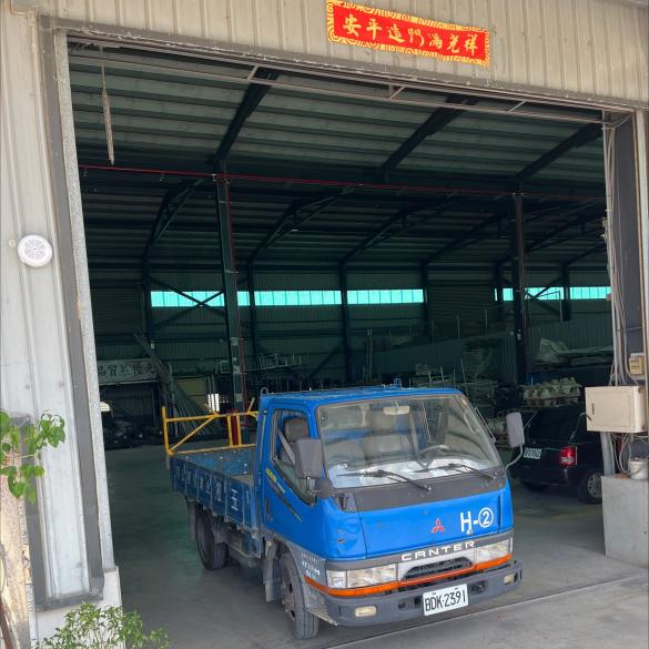 勞安設施施作師傅 學徒