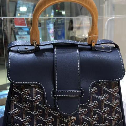 二手精品網路銷售精品包包有經驗（ 🉑 全薪面談 ）