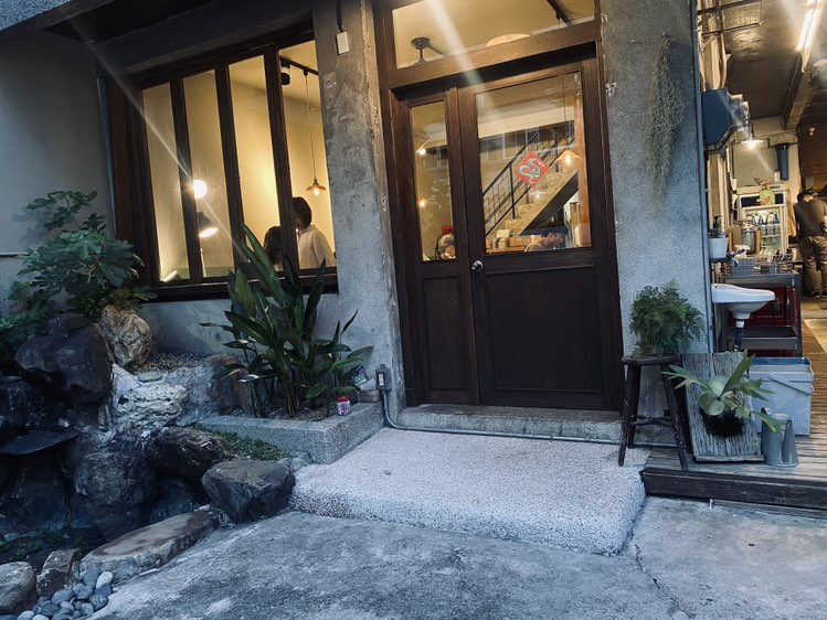 TAKU牛丼專門店《晚班兼職》