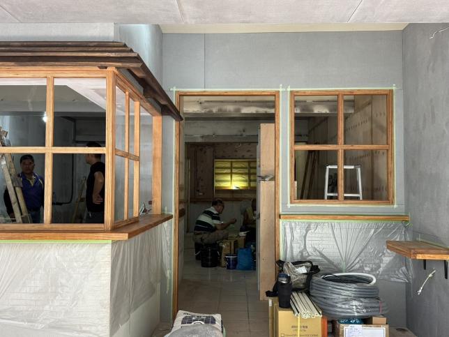 三圓豆花（中平店徵工作人員）