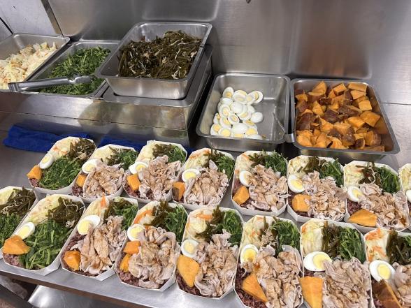 淡水盒水煮餐盒 長期 早、晚班兼職（供餐）