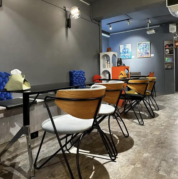 嗜光De.Light咖啡廳儲備人員PT具獎金制度