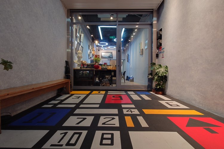 國小補習班帶班導師