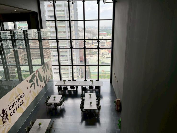 上市櫃⚡報到獎金最高2萬✨福利優三節/績效/年終獎金🌈公司認股