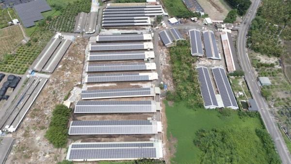 太陽能板模組清洗人員