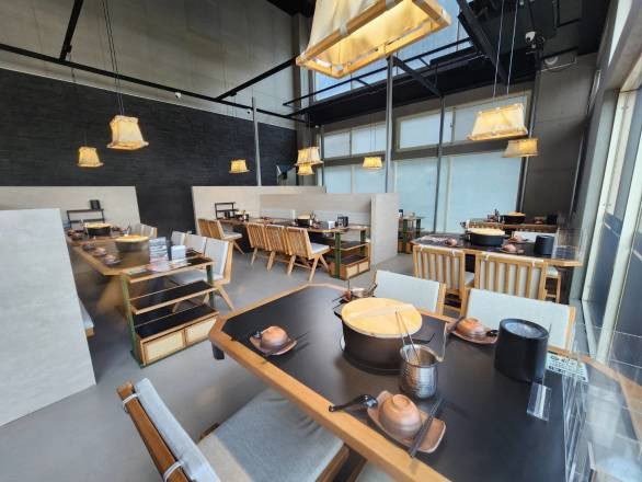 【冒香香-旗艦店】外場假日工讀、計時人員