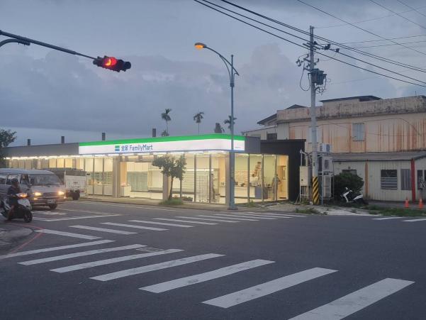 全家清溝店 工讀生