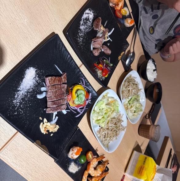 （樹林家樂福）木本鐵板燒「外場人員」