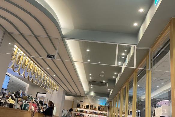 星巴克 高雄榮總 大中門市 找工讀生