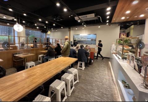 雙月-濟南店（時薪220）