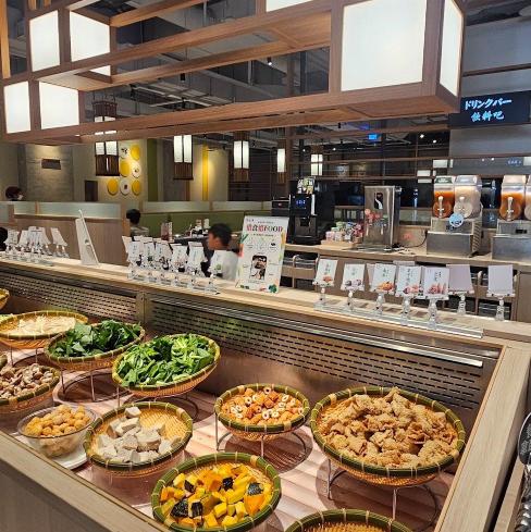 高雄草衙道SKM PARK店「涮乃葉」假日班工作人員