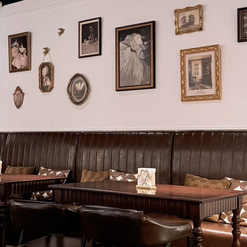 餐酒館應徵公關人員