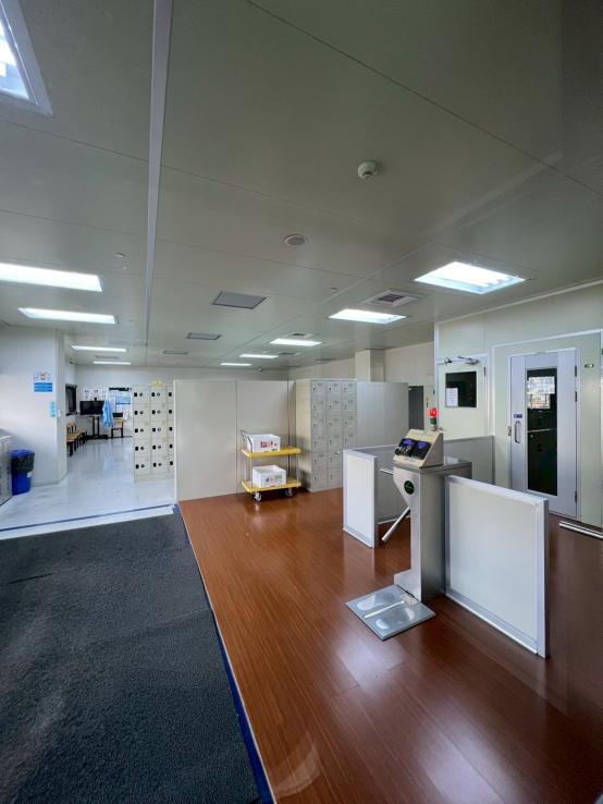 Y-暉👉在職中不方便面試看這邊【可視訊面試】南區光學鏡片大廠👉周休二日👉不來可惜