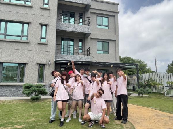 🔥🔥五十嵐新店民權店 我們在找最有料的你🔥🔥