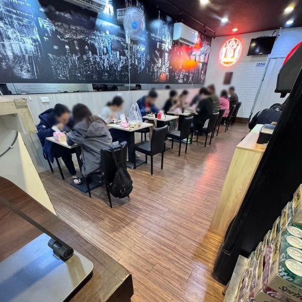 平日早晚班/假日 內外場長期工讀