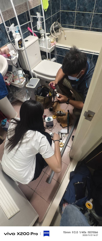 學徒、半技師，師傅