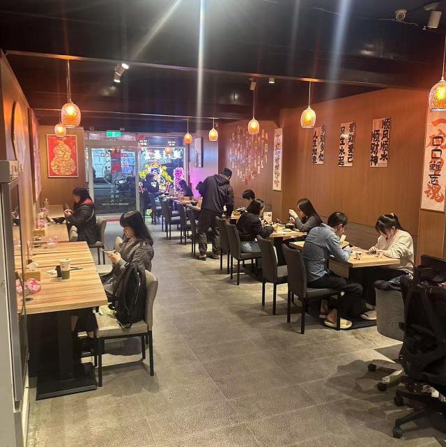 螺獅粉餐廳徵廚房計時人員